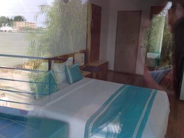 Фото номера Двухместный номер с 1 кроватью и балконом Гостевой дом Marina House г. Сулина 21